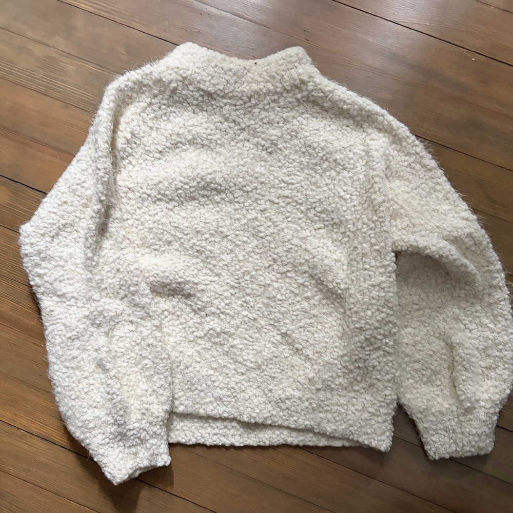 John + Jenn Cream Textured Turtleneck Sweater